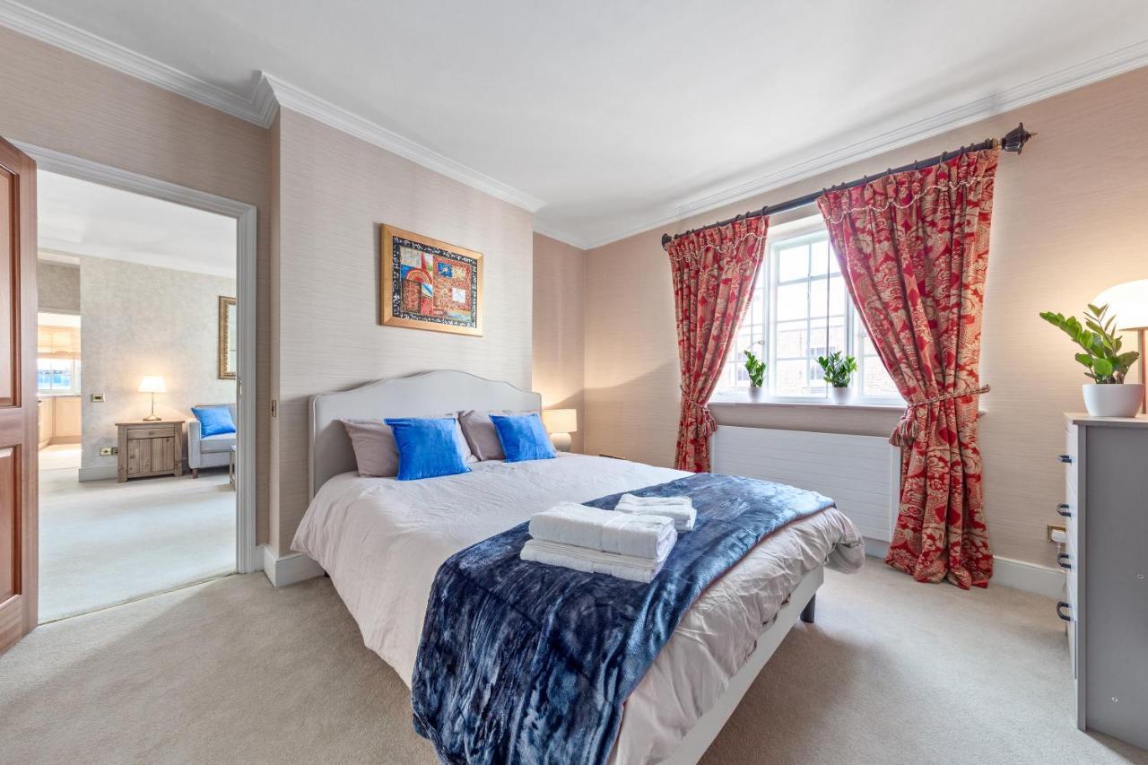 The Mayfair Large Snug London Eksteriør bilde
